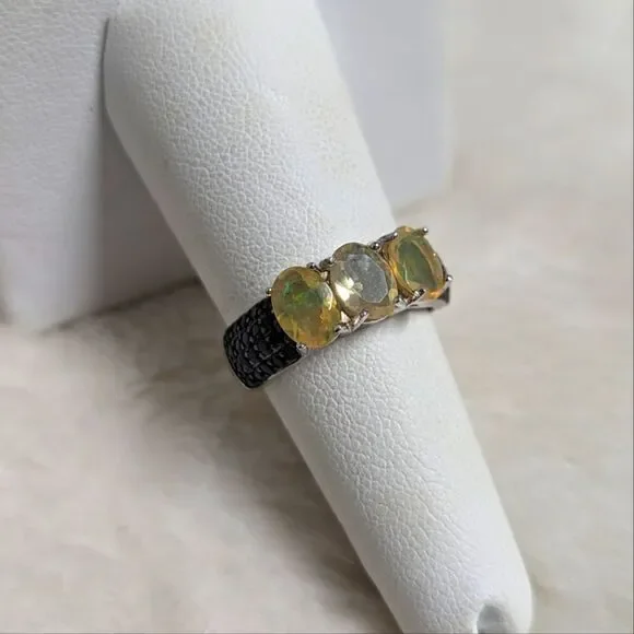 NWOT - Oval Ethiopian Opals w/ Black Spinel Rounds Rhodium Sterling Silver Ring - Picture 15 of 15